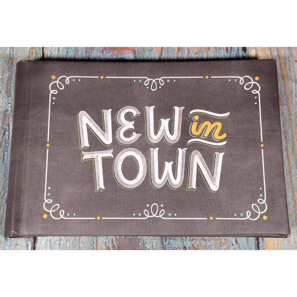 New in‎ Town Photo Album Scrapbook